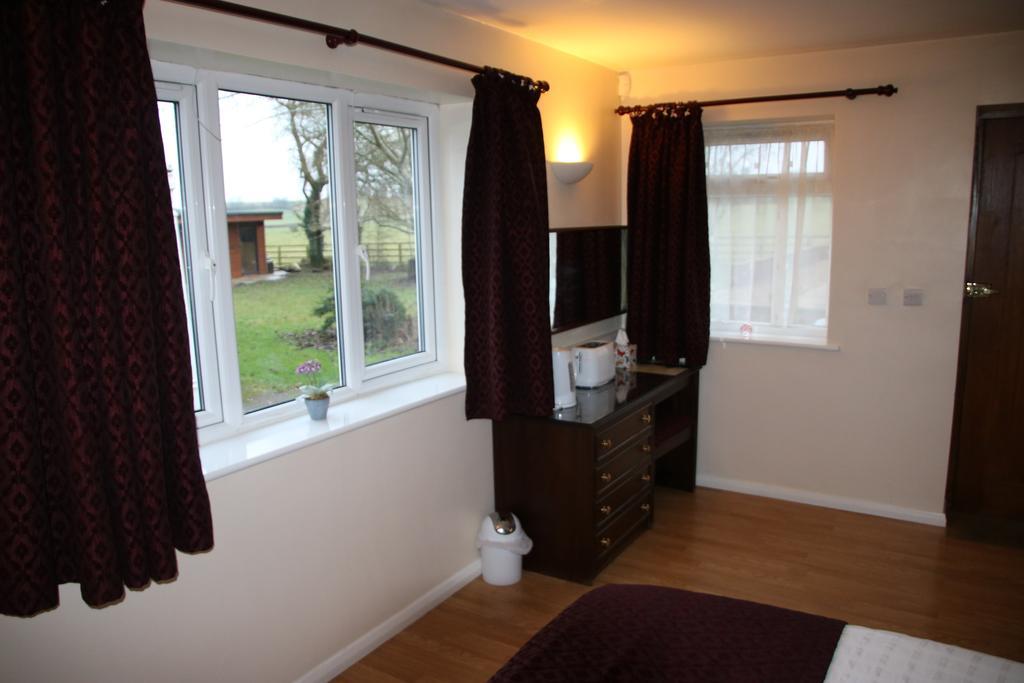 The Stables B&B @ Pear Tree Cottage Winslow Luaran gambar